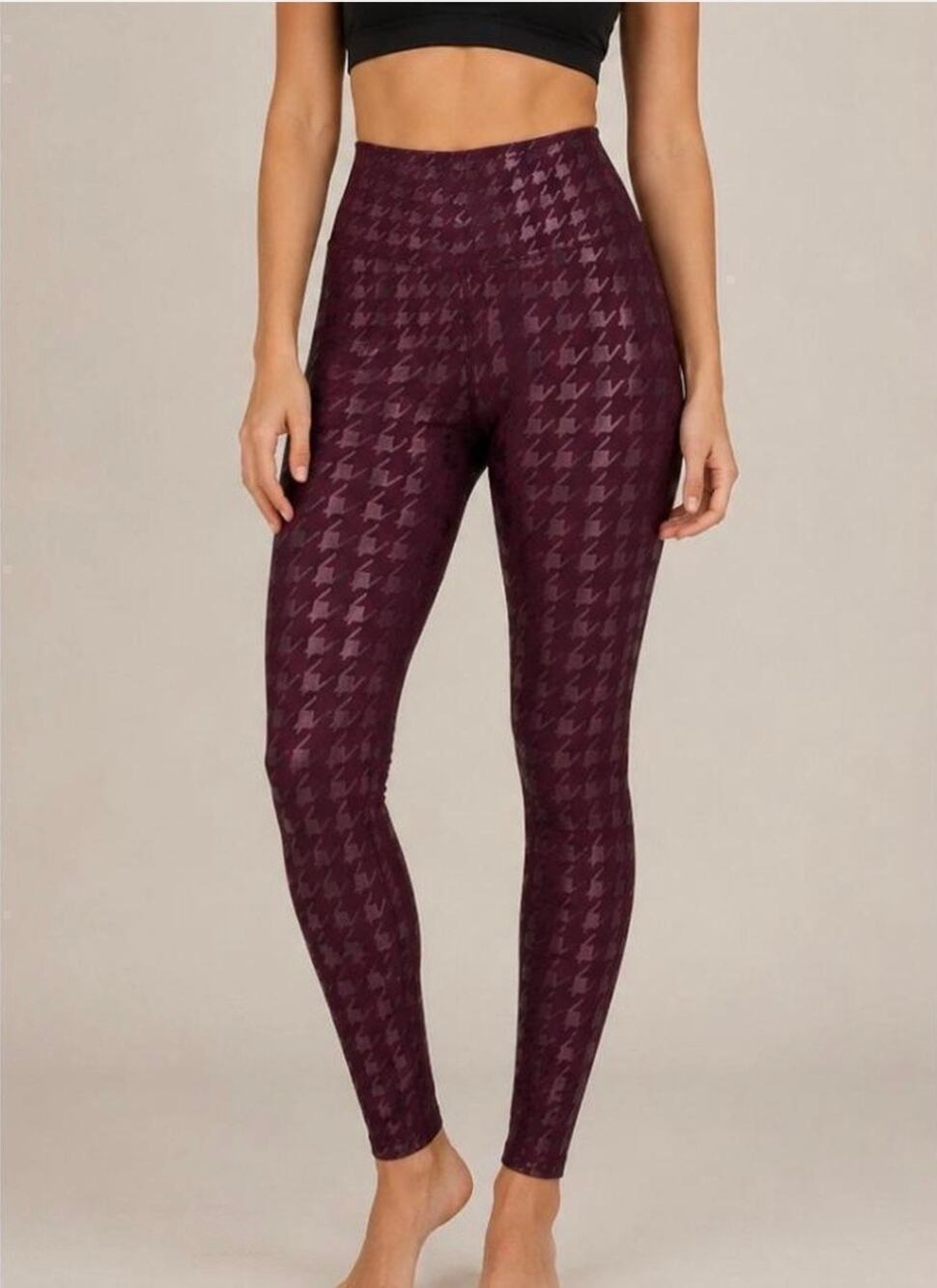 Peloton Burgundy Metallic Foil Houndstooth Show Up Leggings High Rise Size L